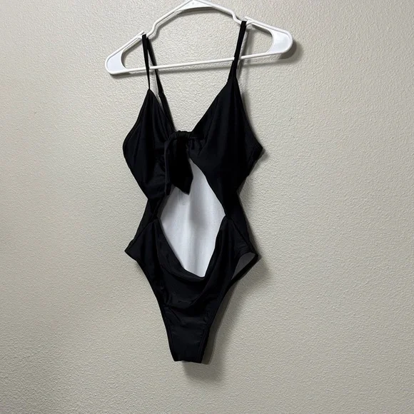 Amazon Cutout Tie Front One Piece Swimsuit - Picture 2 of 11